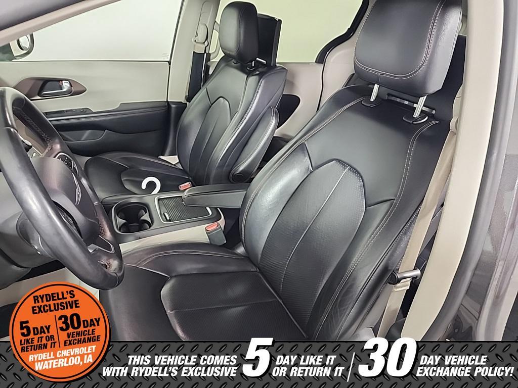 used 2017 Chrysler Pacifica car, priced at $17,991