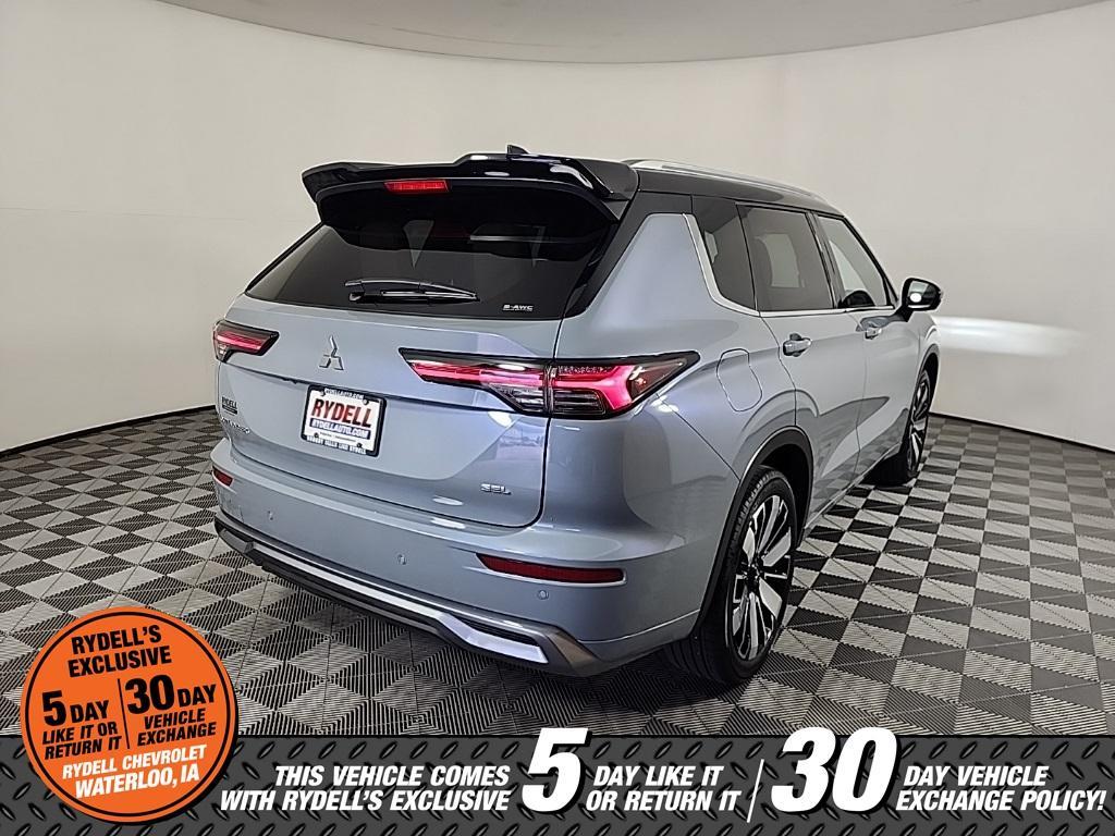 used 2025 Mitsubishi Outlander car, priced at $36,991