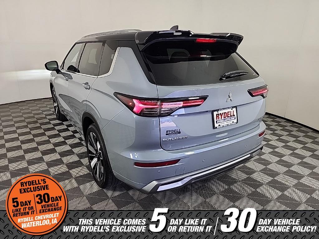 used 2025 Mitsubishi Outlander car, priced at $36,991