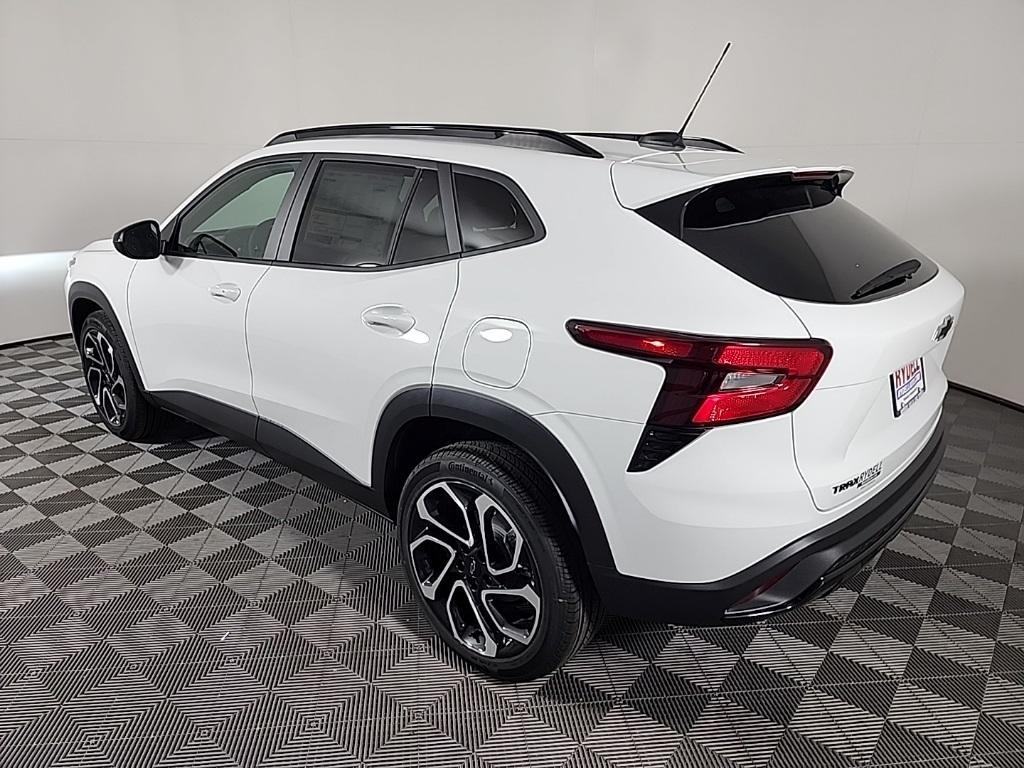new 2025 Chevrolet Trax car, priced at $25,328