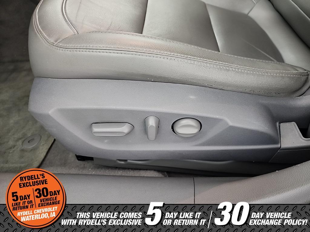 used 2015 Chevrolet Malibu car, priced at $14,552