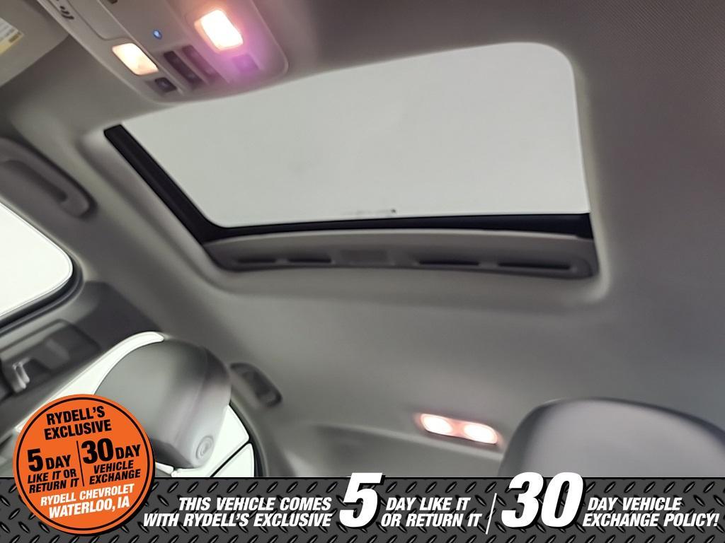 used 2015 Chevrolet Malibu car, priced at $14,552