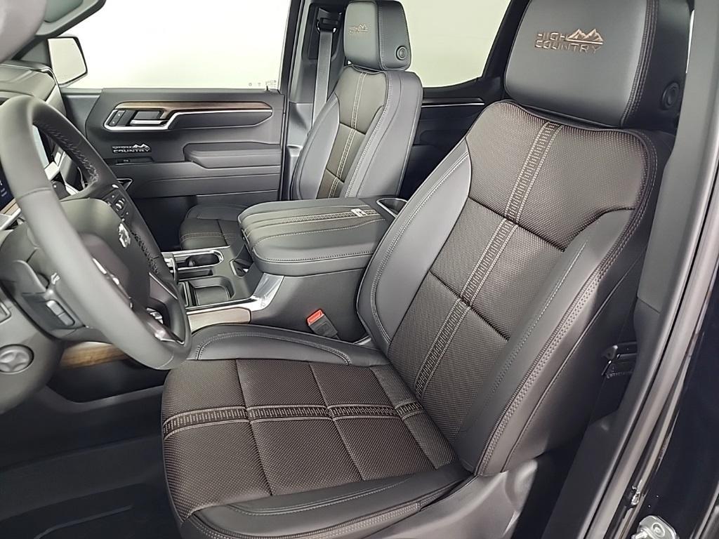 new 2025 Chevrolet Silverado 1500 car, priced at $69,836