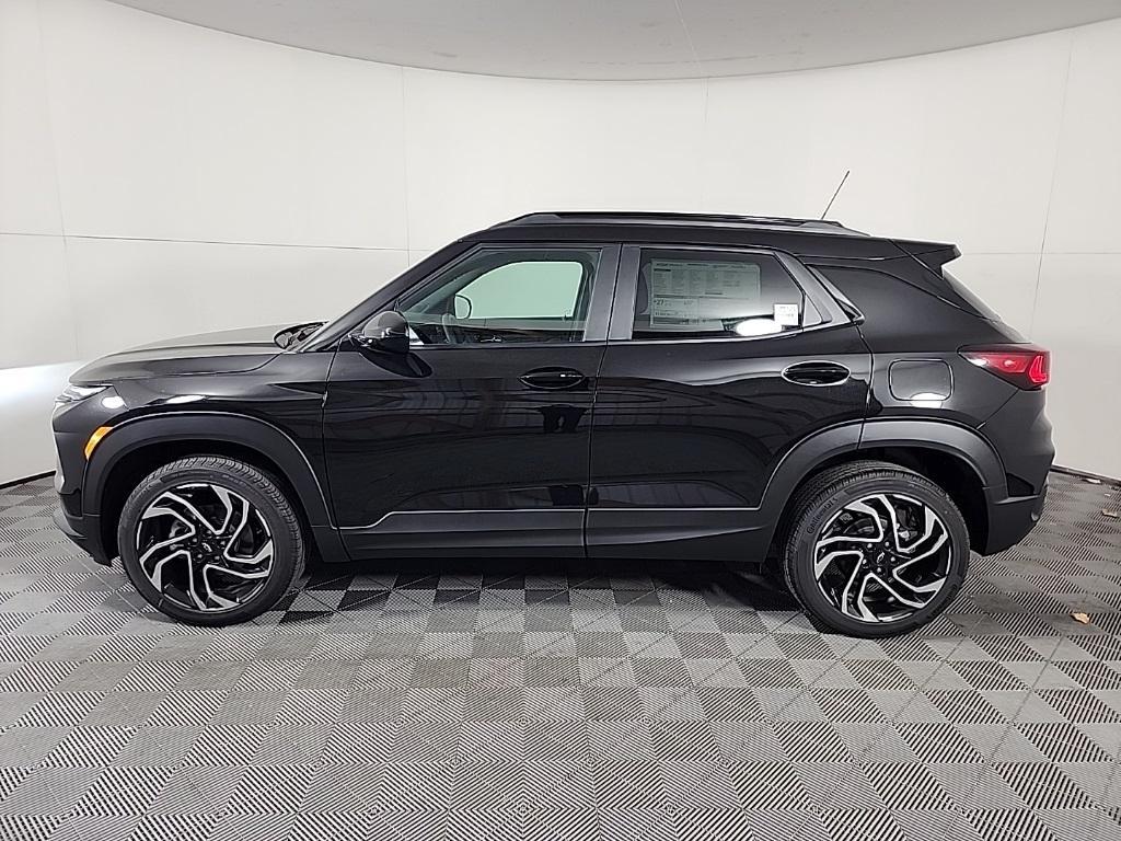 new 2025 Chevrolet TrailBlazer car, priced at $30,215