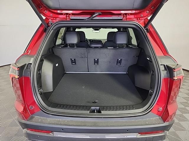 new 2025 Chevrolet Equinox car, priced at $39,563
