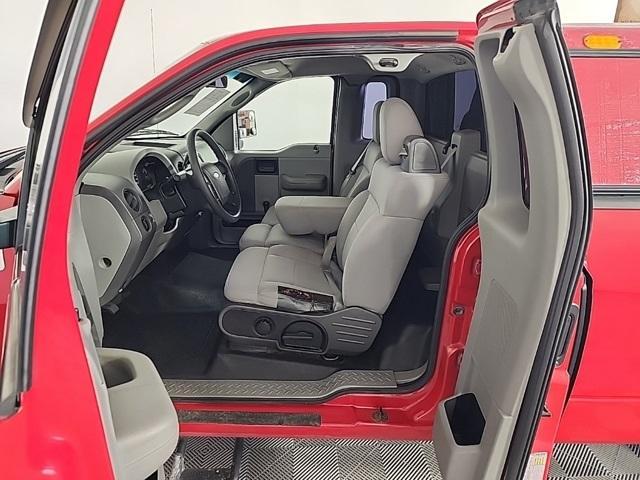 used 2006 Ford F-150 car, priced at $2,000