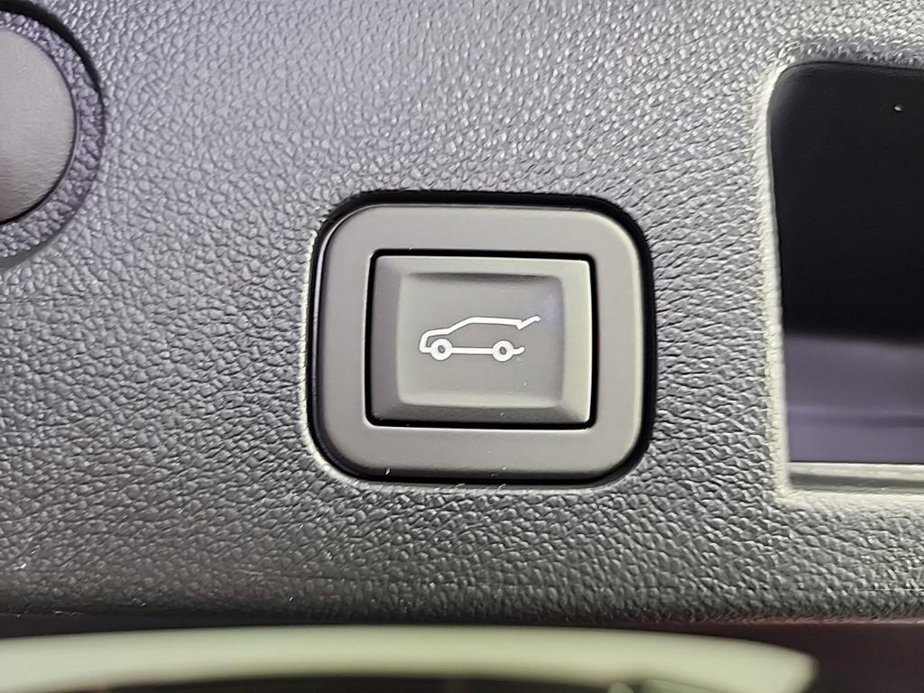 new 2025 Chevrolet Equinox car, priced at $33,947