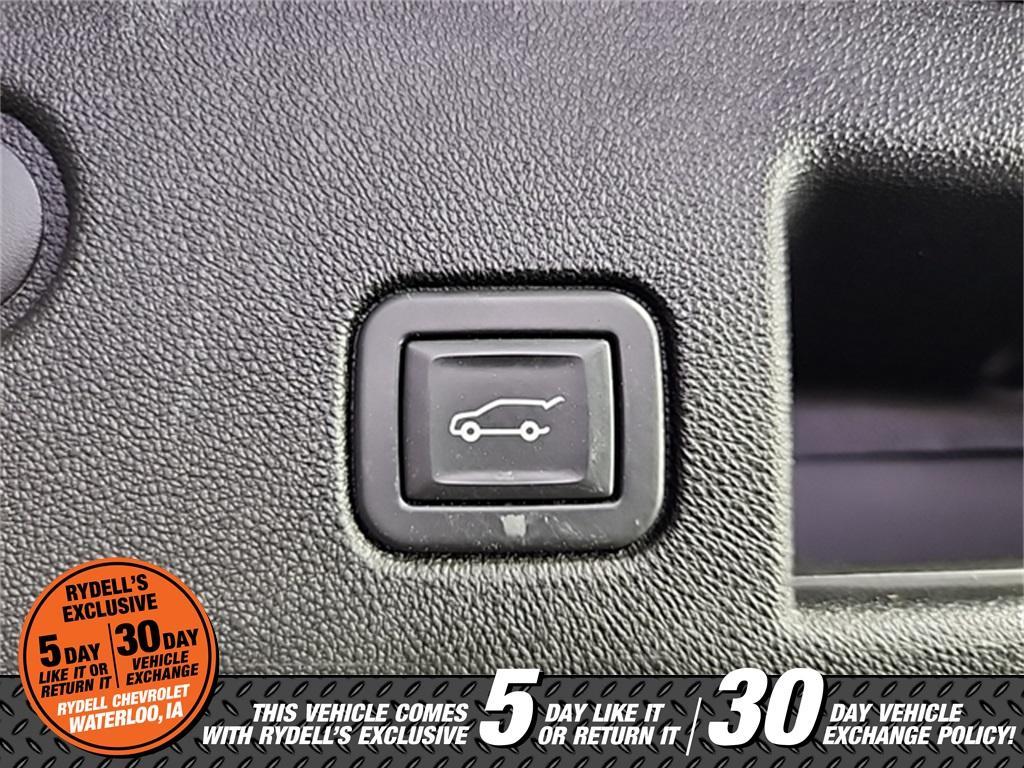 used 2022 Chevrolet Equinox car, priced at $25,991