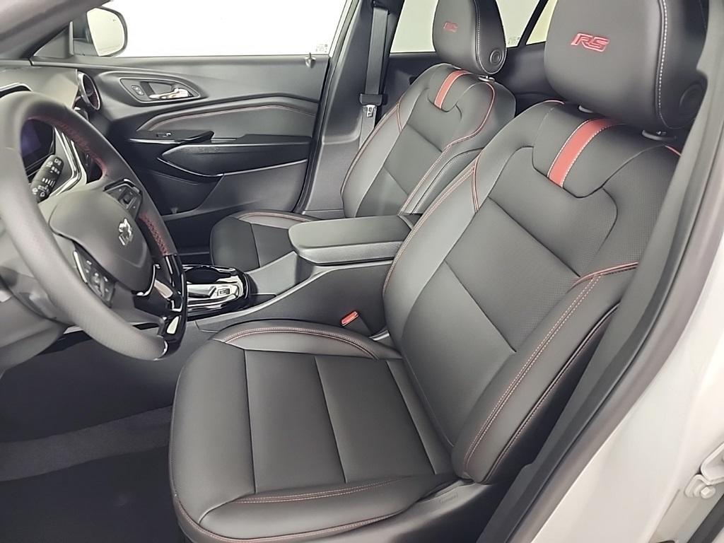 new 2025 Chevrolet Trax car, priced at $26,710