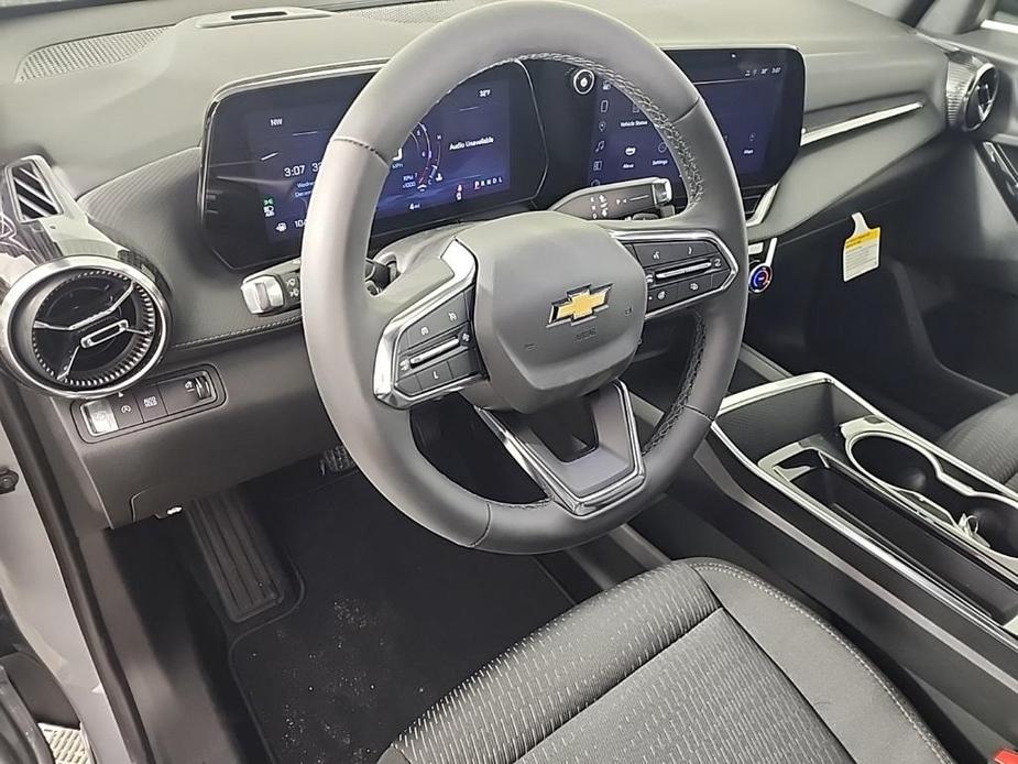 new 2025 Chevrolet Equinox car, priced at $28,858