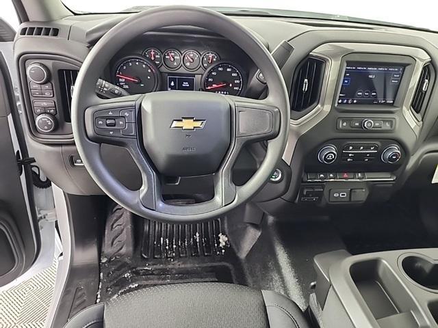 new 2025 Chevrolet Silverado 1500 car, priced at $42,999