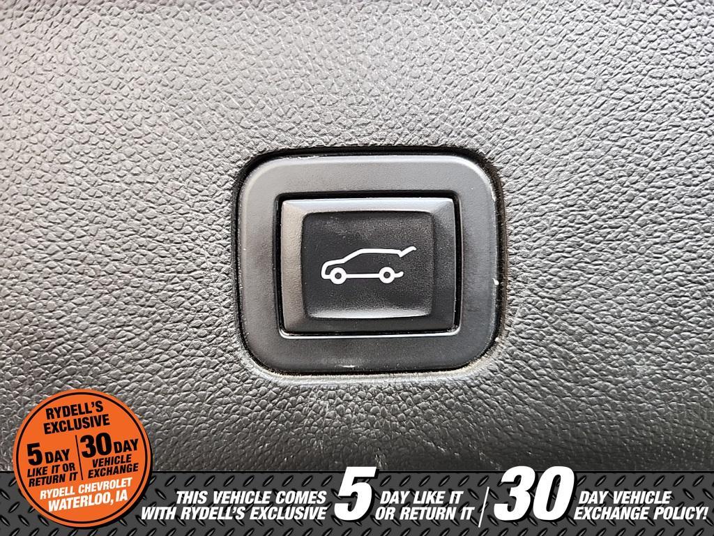 used 2023 Chevrolet Suburban car, priced at $52,991