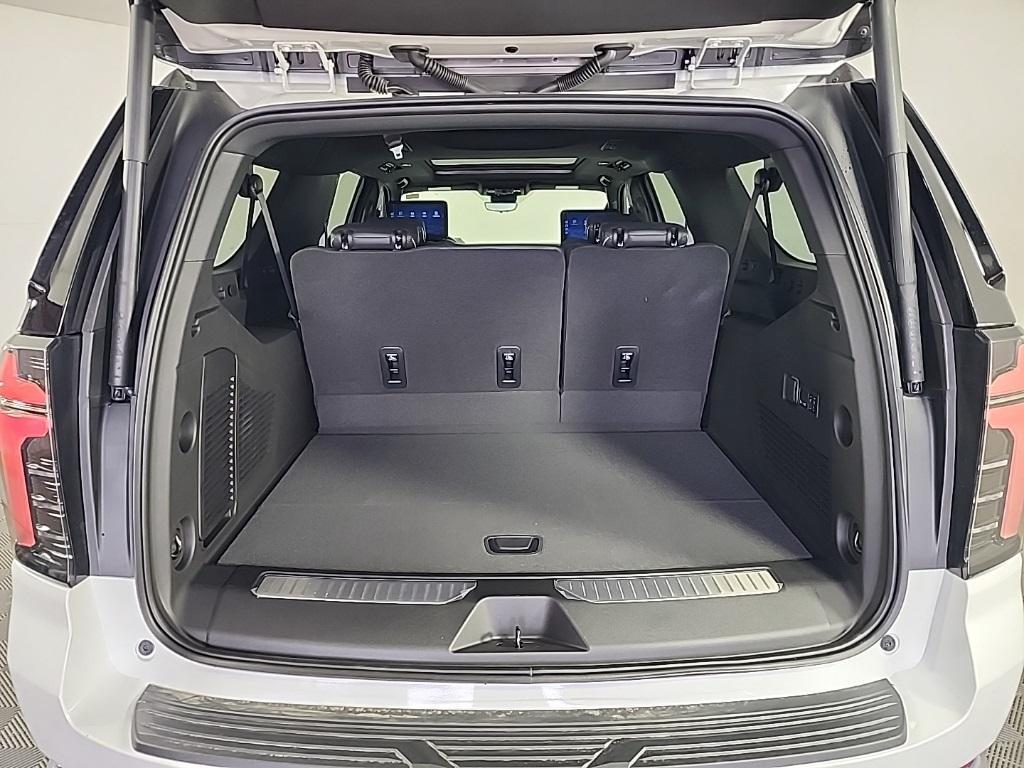 new 2025 Chevrolet Suburban car, priced at $95,795