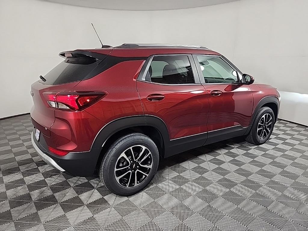 new 2025 Chevrolet TrailBlazer car, priced at $27,580