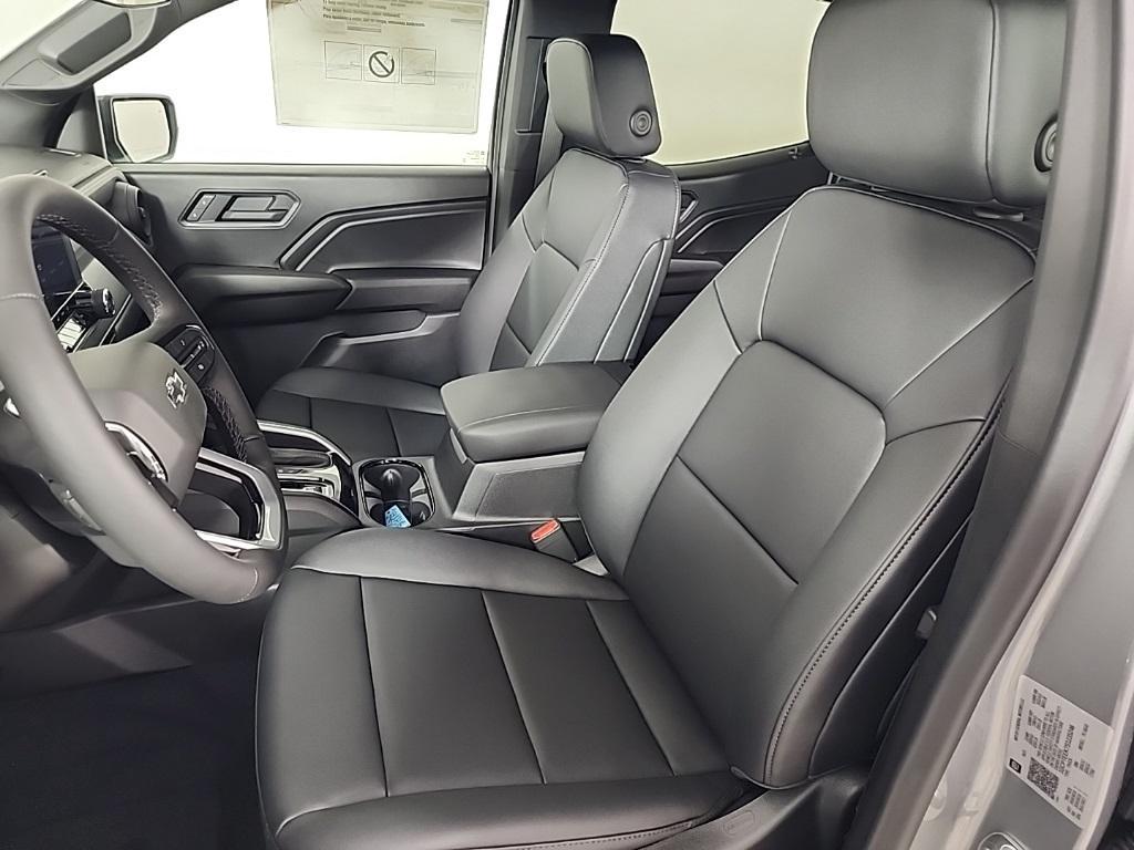 new 2025 Chevrolet Colorado car, priced at $42,919