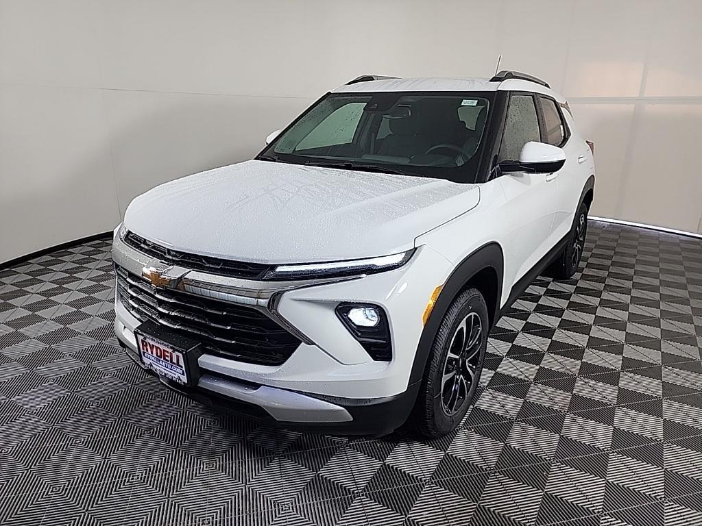 new 2026 Chevrolet TrailBlazer car, priced at $30,429