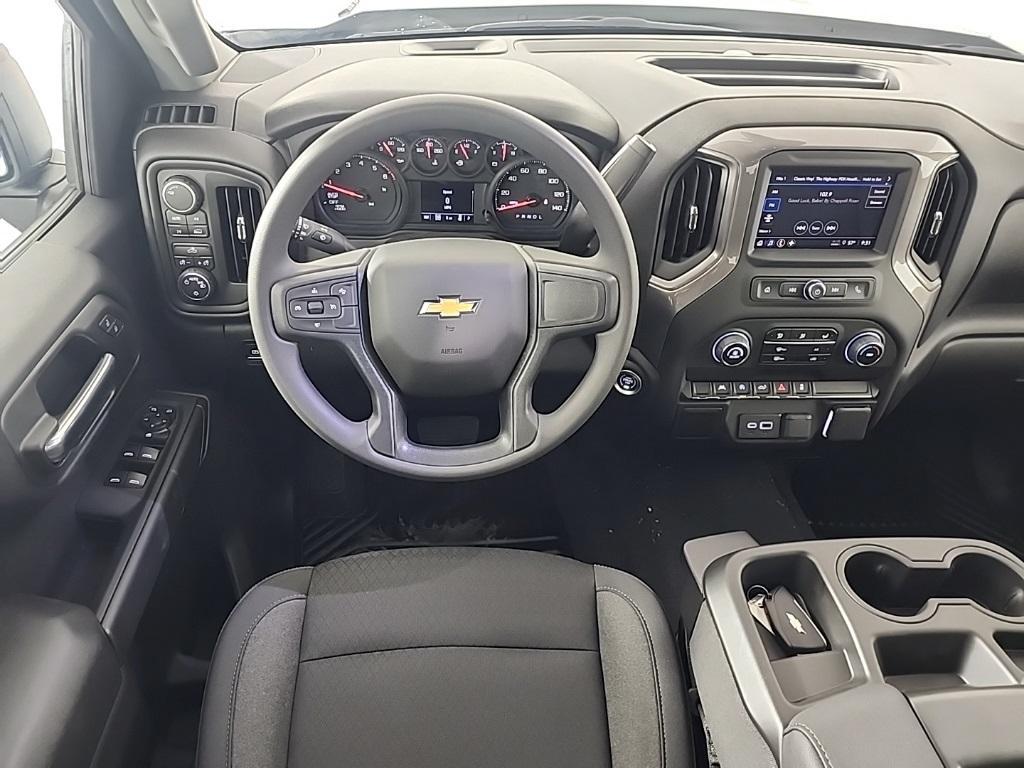 new 2025 Chevrolet Silverado 1500 car, priced at $45,677