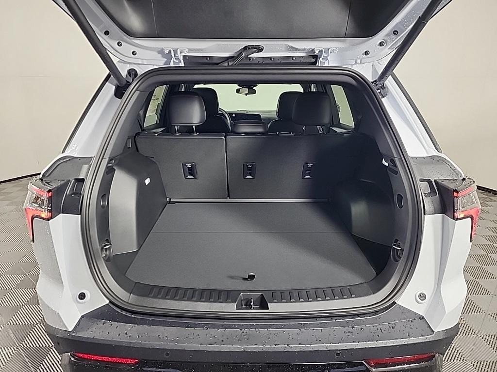 new 2026 Chevrolet Equinox car, priced at $39,665