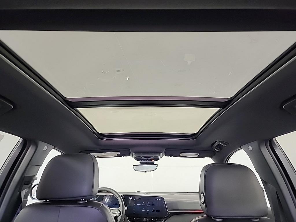 new 2026 Chevrolet Equinox car, priced at $40,615