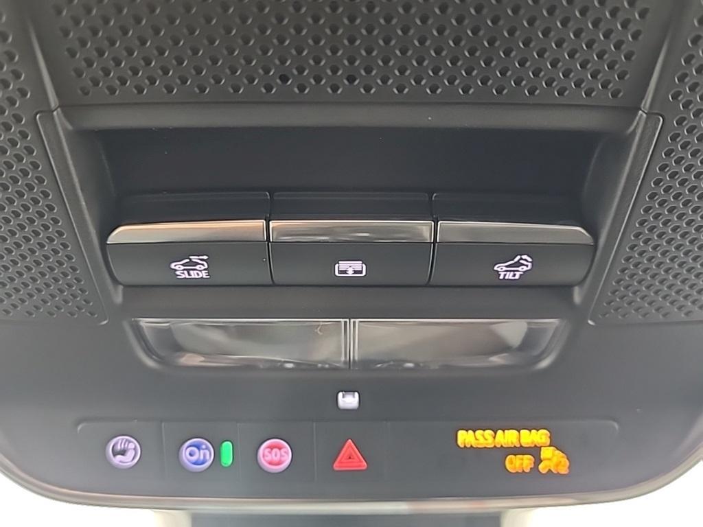 new 2026 Chevrolet Equinox car, priced at $40,615