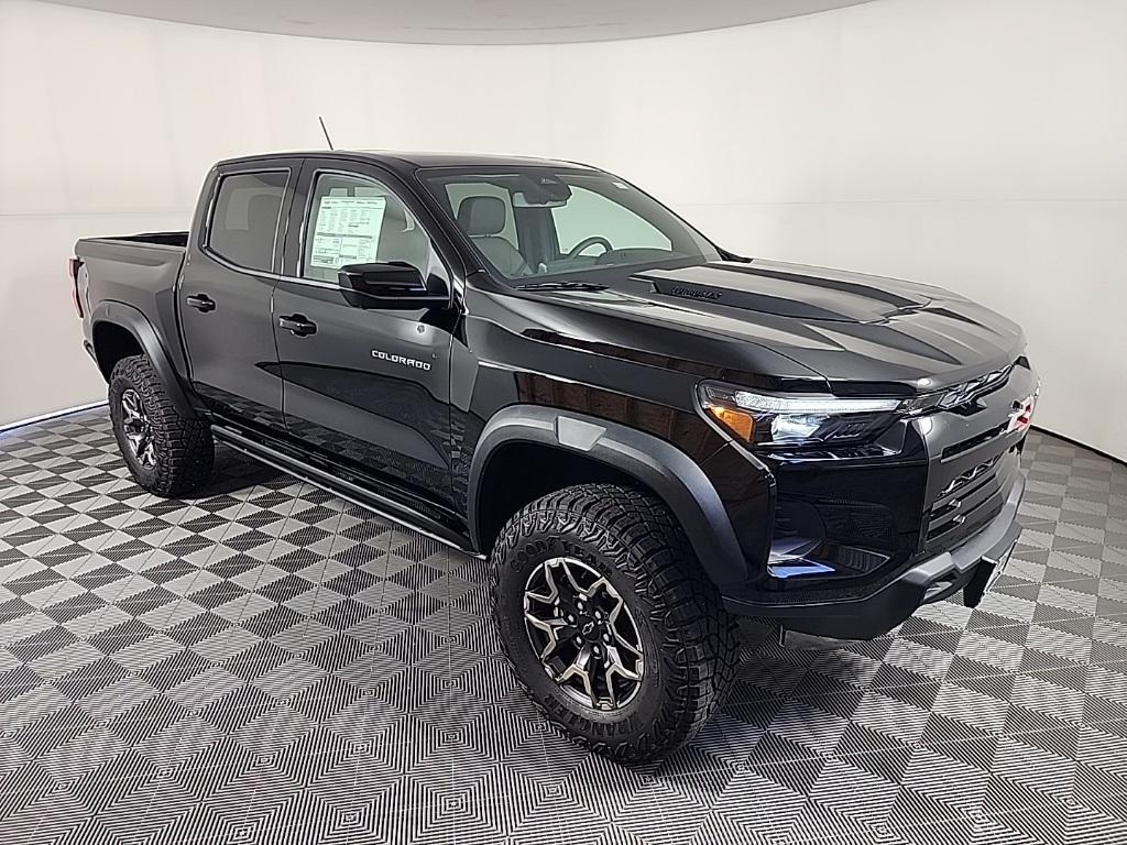 new 2025 Chevrolet Colorado car, priced at $52,338