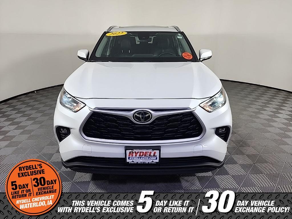 used 2022 Toyota Highlander car, priced at $35,993