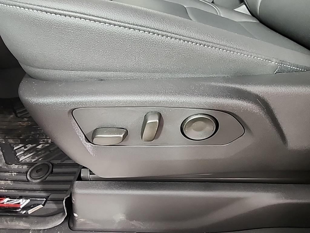 new 2025 Chevrolet Silverado 2500 car, priced at $74,369