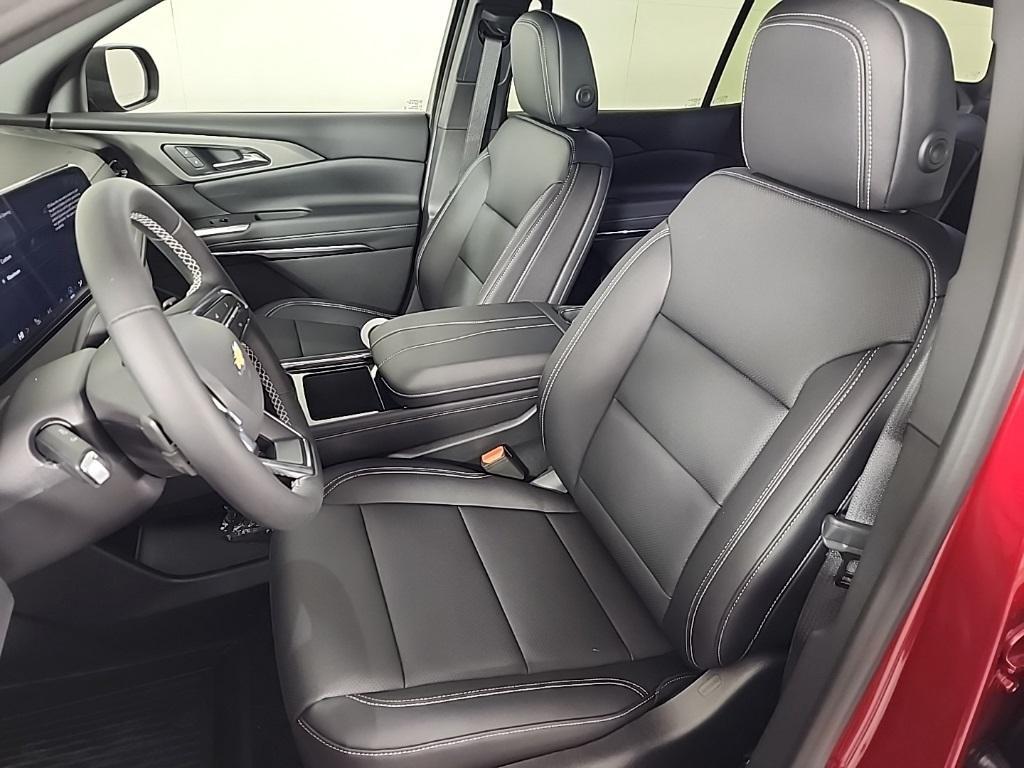 new 2026 Chevrolet Traverse car, priced at $48,439