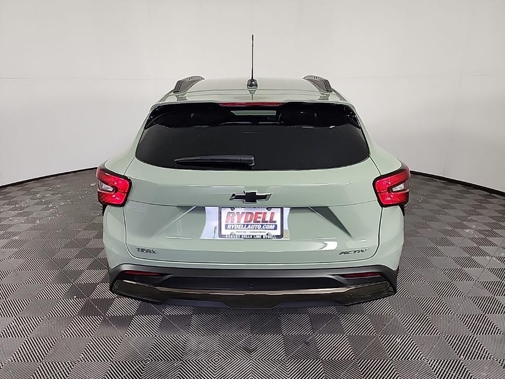 new 2025 Chevrolet Trax car, priced at $26,156