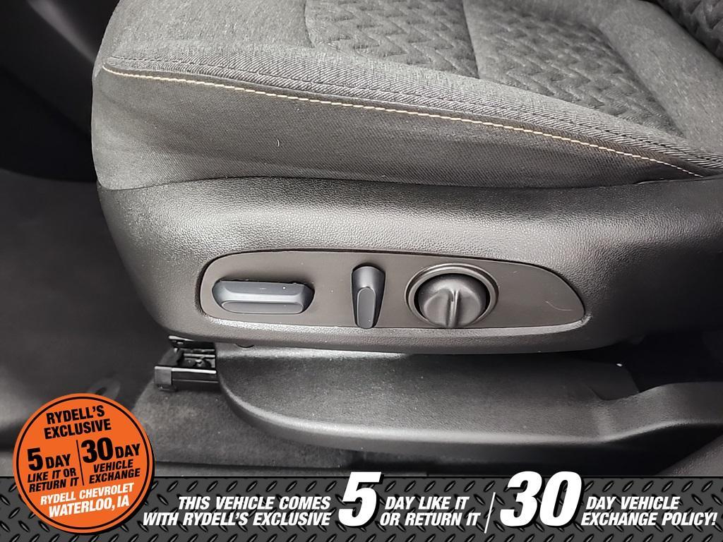 used 2022 Chevrolet Equinox car, priced at $22,663