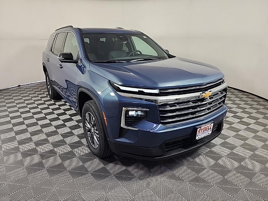 new 2026 Chevrolet Traverse car, priced at $47,944