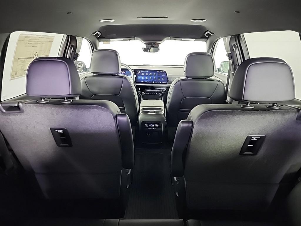 new 2026 Chevrolet Traverse car, priced at $47,944