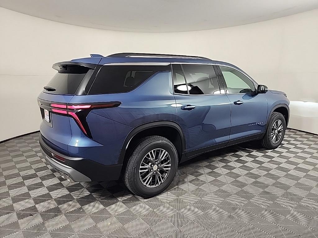 new 2026 Chevrolet Traverse car, priced at $47,944
