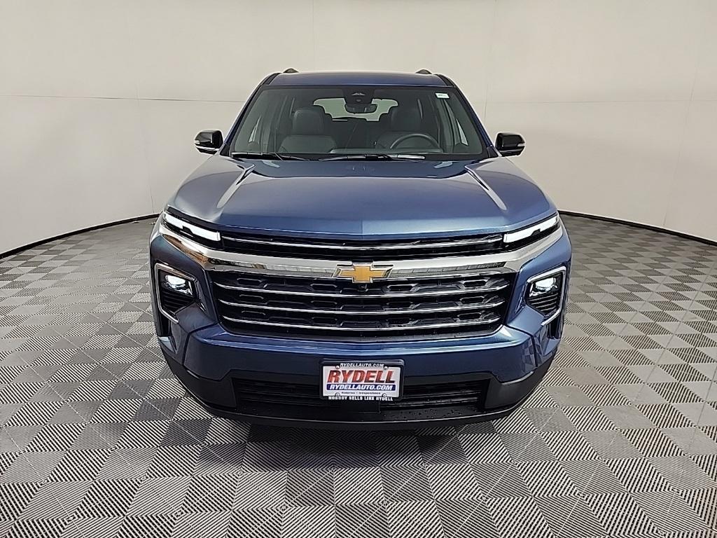 new 2026 Chevrolet Traverse car, priced at $47,944