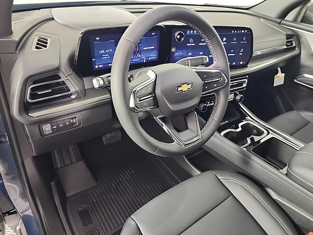 new 2026 Chevrolet Traverse car, priced at $47,944