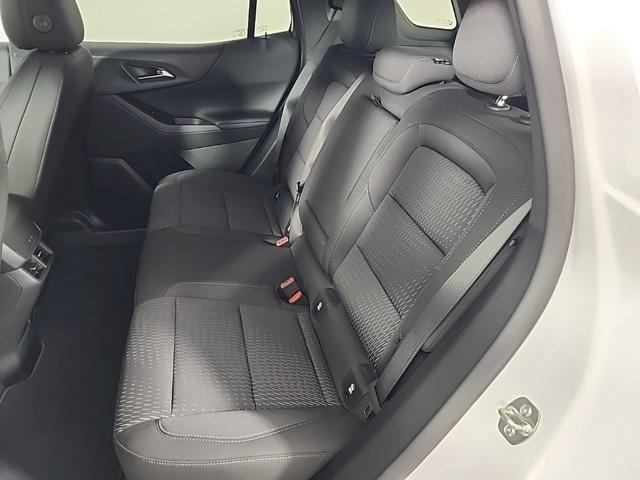 new 2025 Chevrolet Equinox car, priced at $29,395