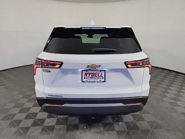 new 2025 Chevrolet Equinox car, priced at $29,395