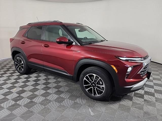 new 2025 Chevrolet TrailBlazer car, priced at $29,328