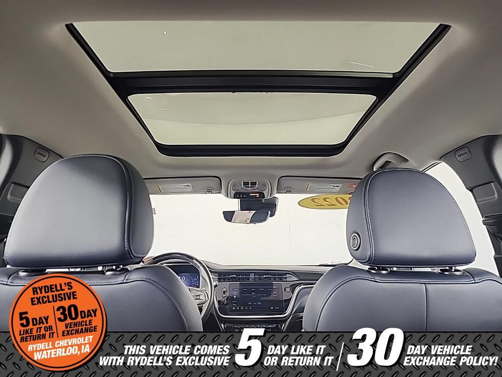 used 2022 Chevrolet Bolt EUV car, priced at $24,991