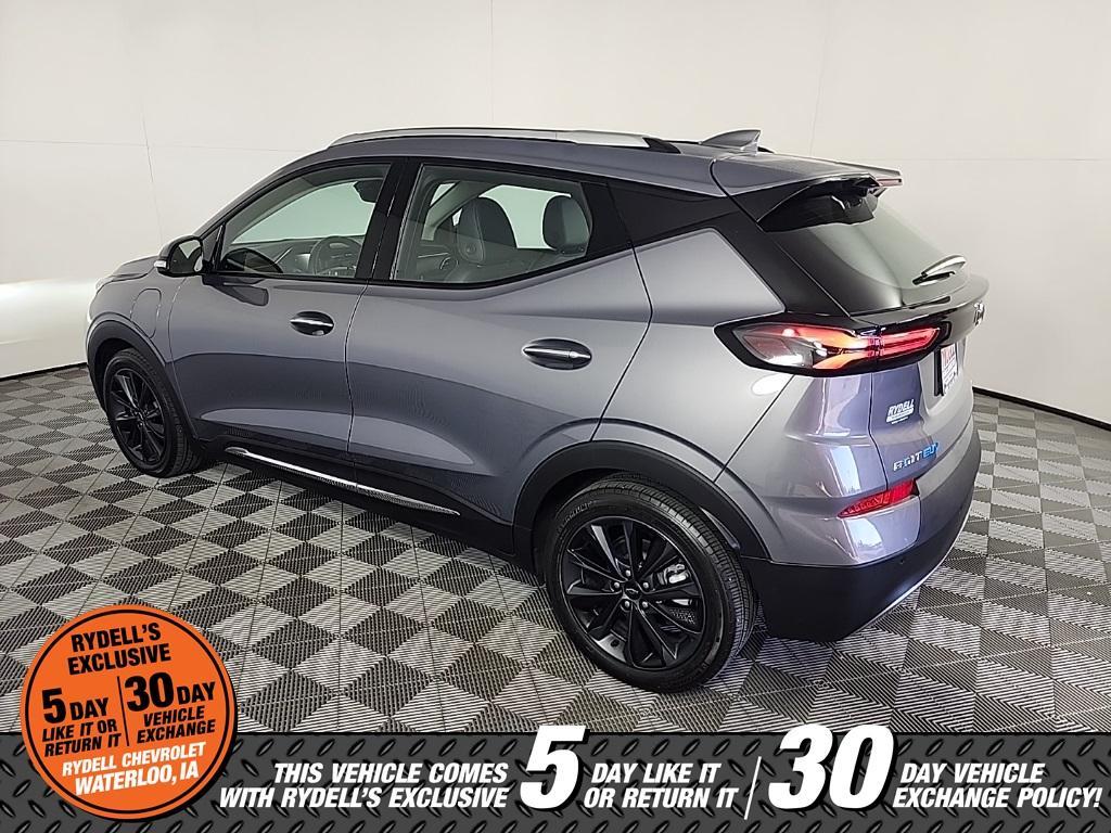 used 2022 Chevrolet Bolt EUV car, priced at $24,991