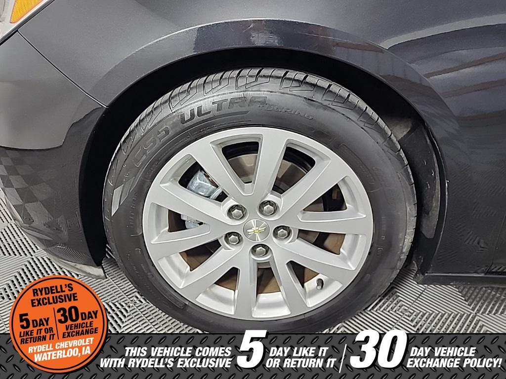 used 2015 Chevrolet Malibu car, priced at $13,991