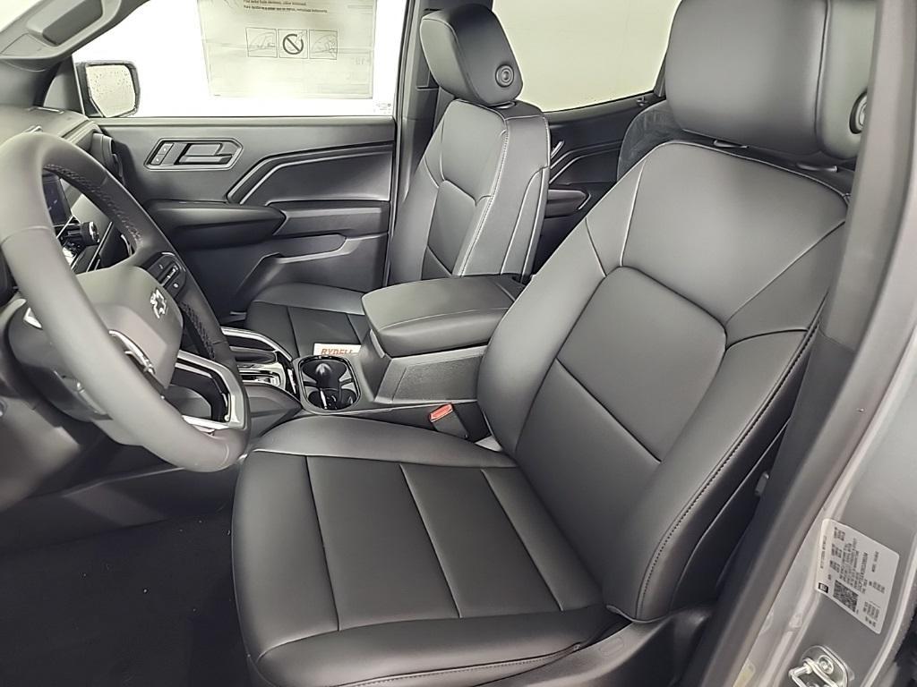 new 2025 Chevrolet Colorado car, priced at $46,640