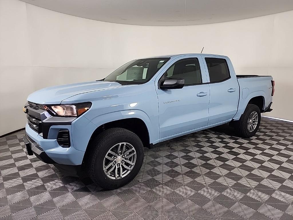 new 2025 Chevrolet Colorado car, priced at $39,036