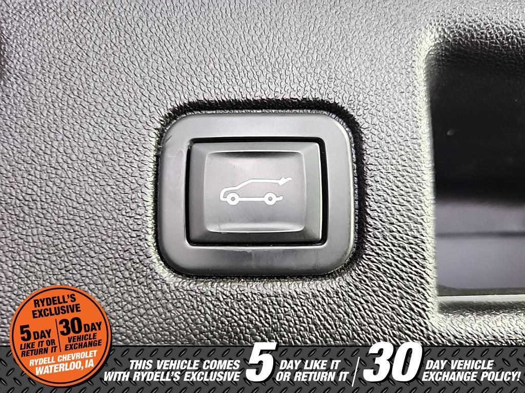 used 2020 Chevrolet Equinox car, priced at $17,991