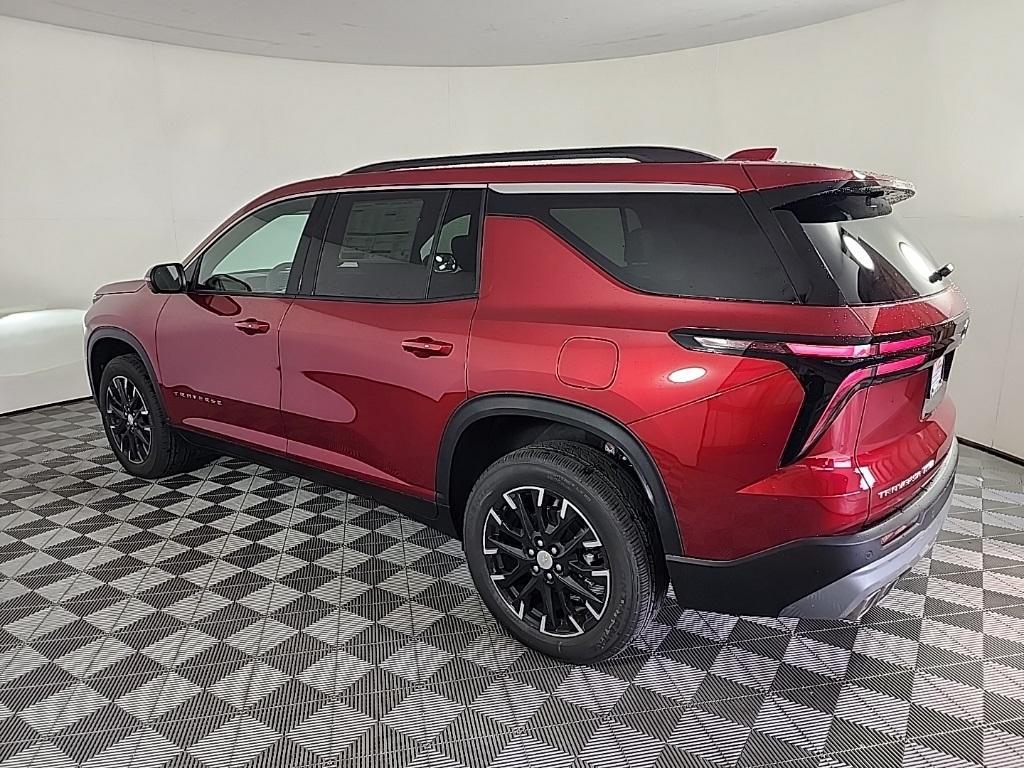 new 2026 Chevrolet Traverse car, priced at $49,622