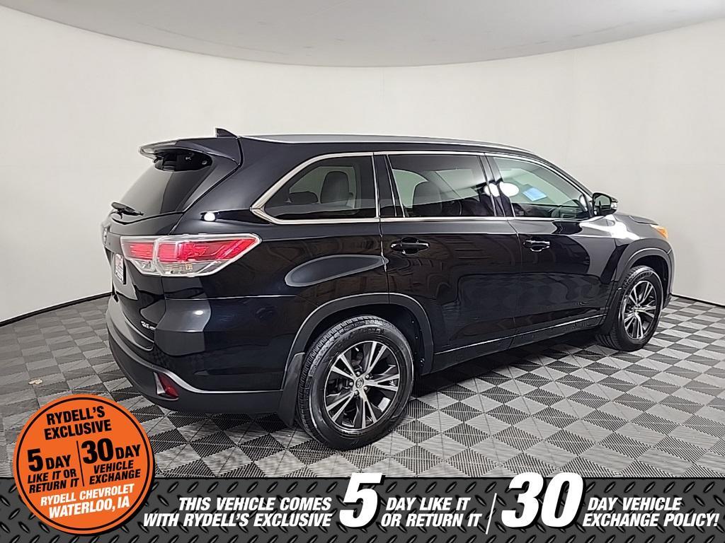 used 2016 Toyota Highlander car, priced at $23,991