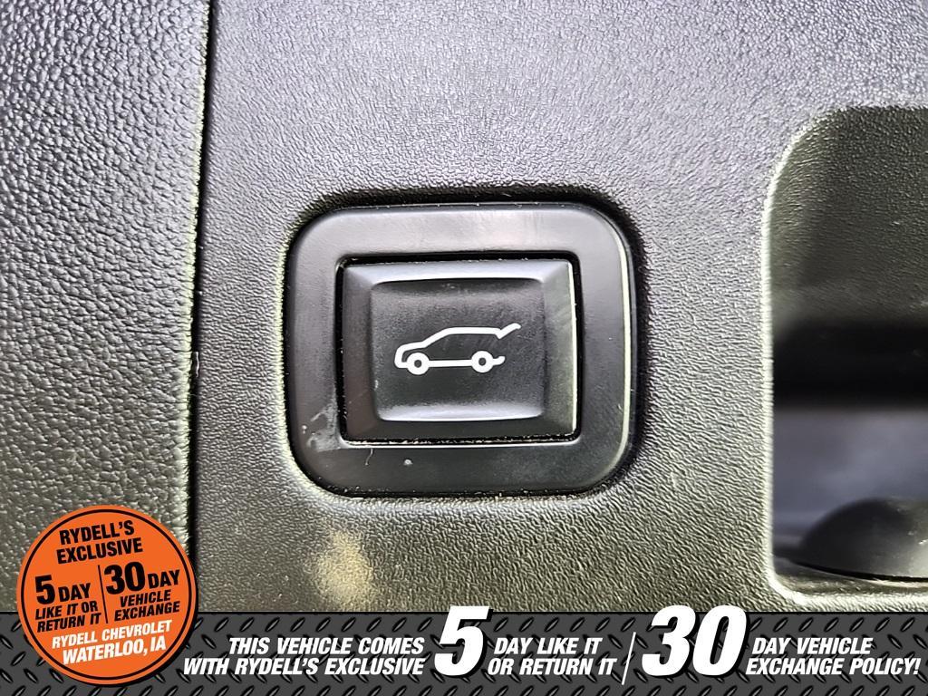 used 2019 Cadillac XT5 car, priced at $23,991