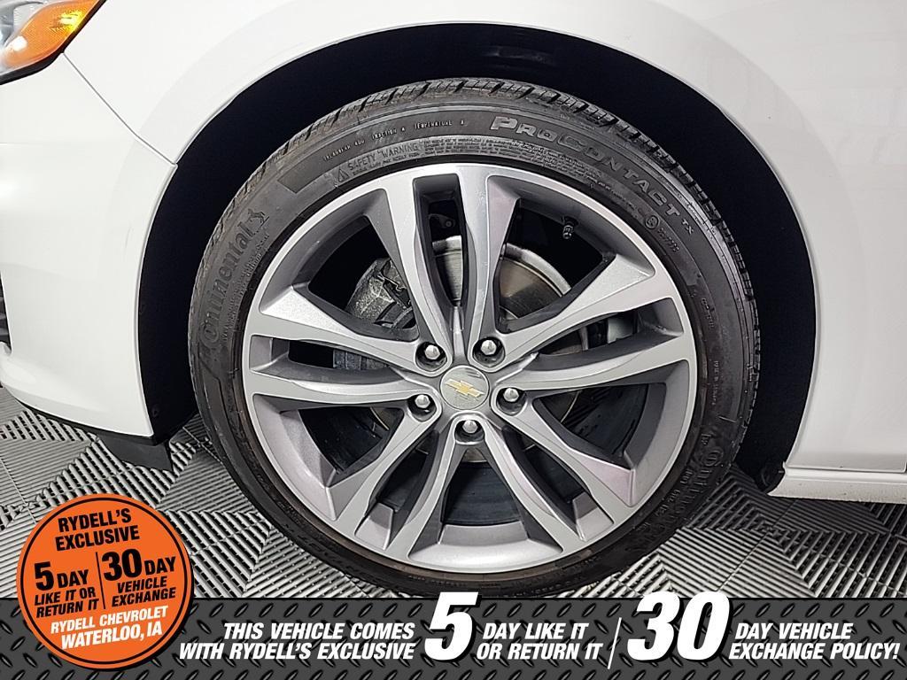 used 2022 Chevrolet Malibu car, priced at $25,991