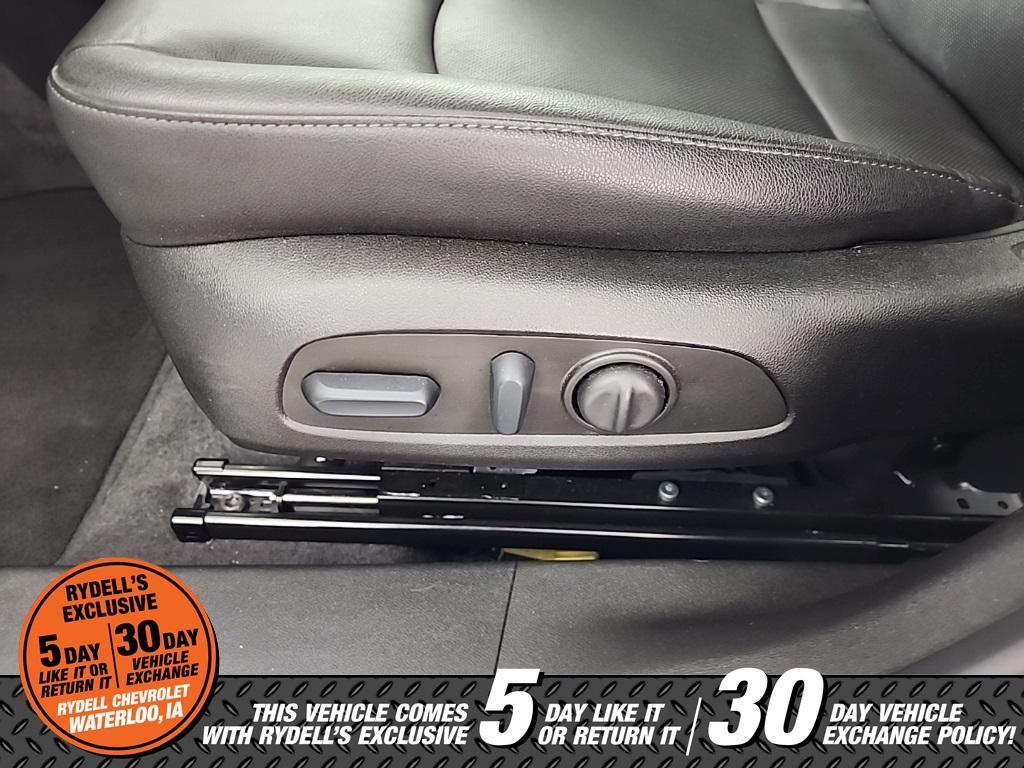 used 2022 Chevrolet Malibu car, priced at $25,991