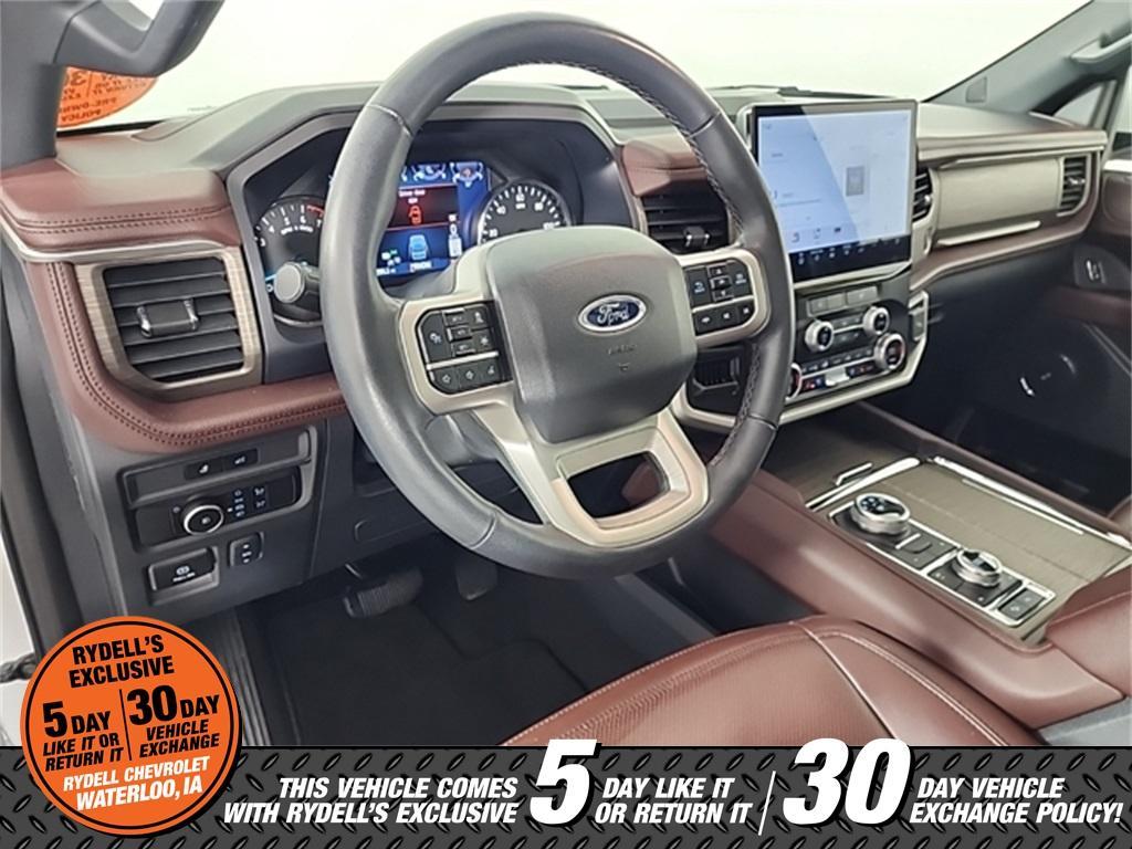 used 2024 Ford Expedition car, priced at $59,991